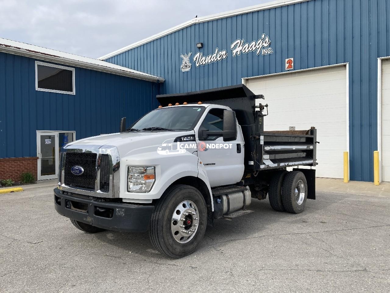 Truck