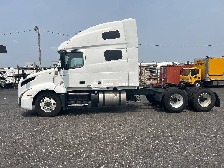 Truck Thumbnail 4