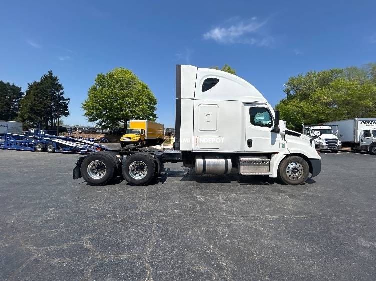 Truck Thumbnail 7
