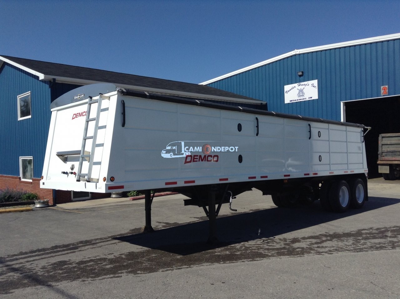Truck