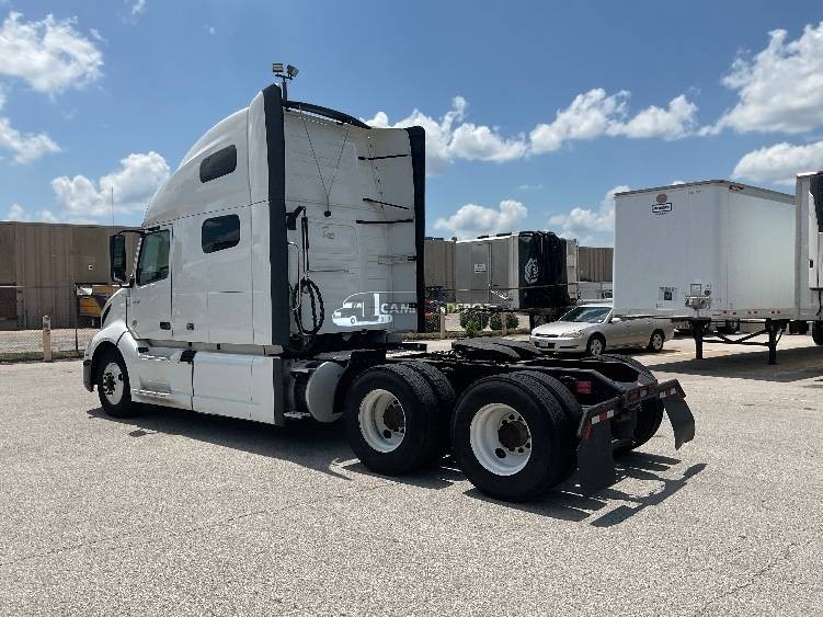 Truck Thumbnail 5