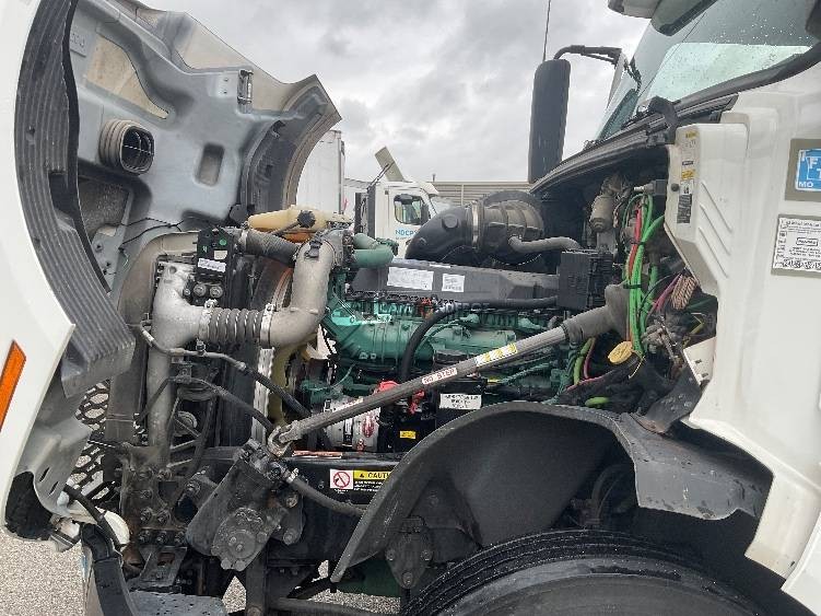 Truck Thumbnail 13