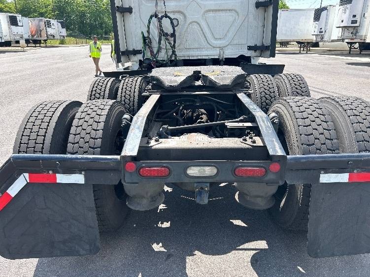 Truck Thumbnail 5
