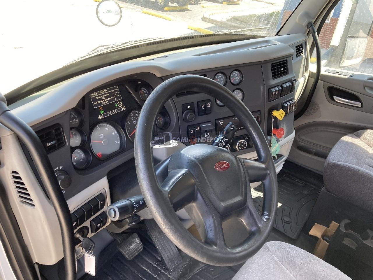Truck Thumbnail 3