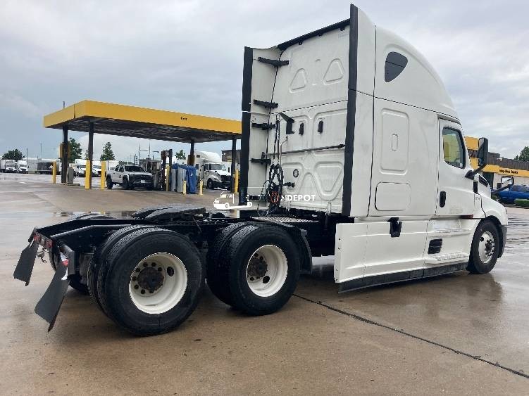 Truck Thumbnail 5