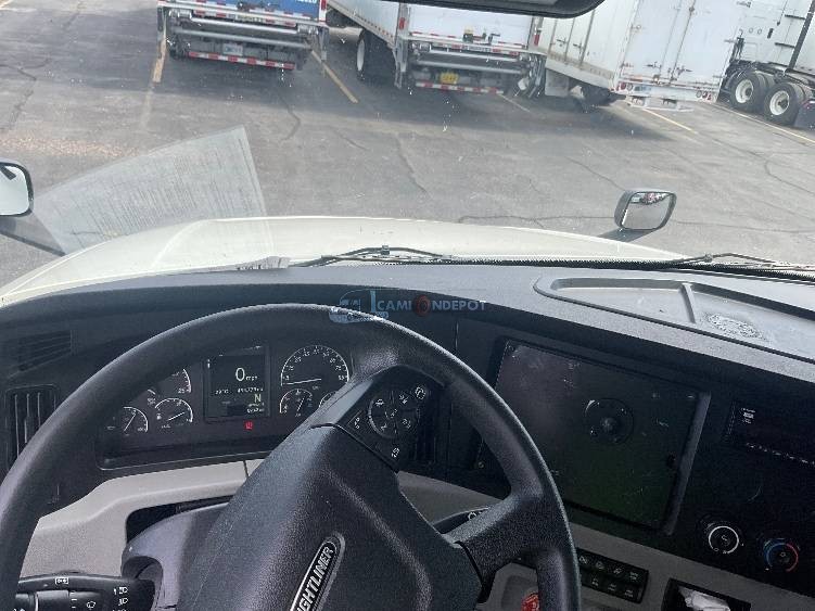 Truck Thumbnail 7