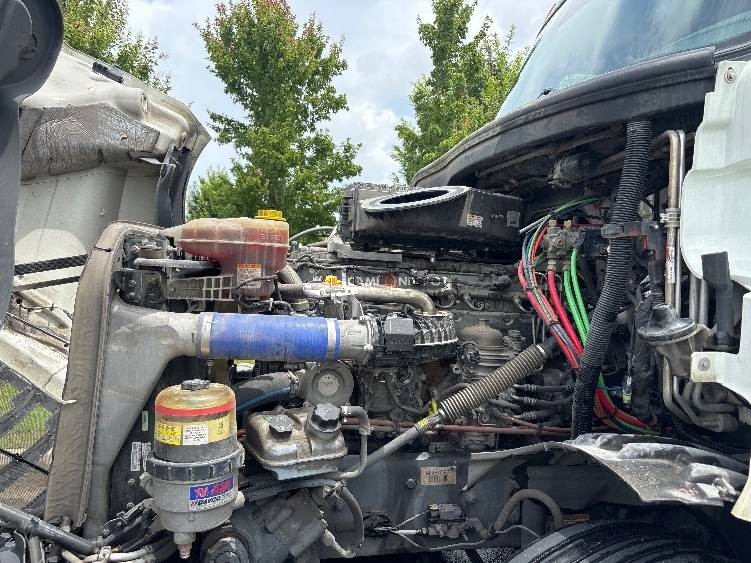 Truck Thumbnail 10