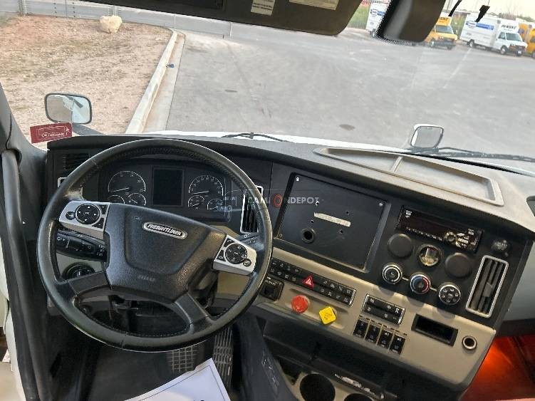 Truck Thumbnail 7