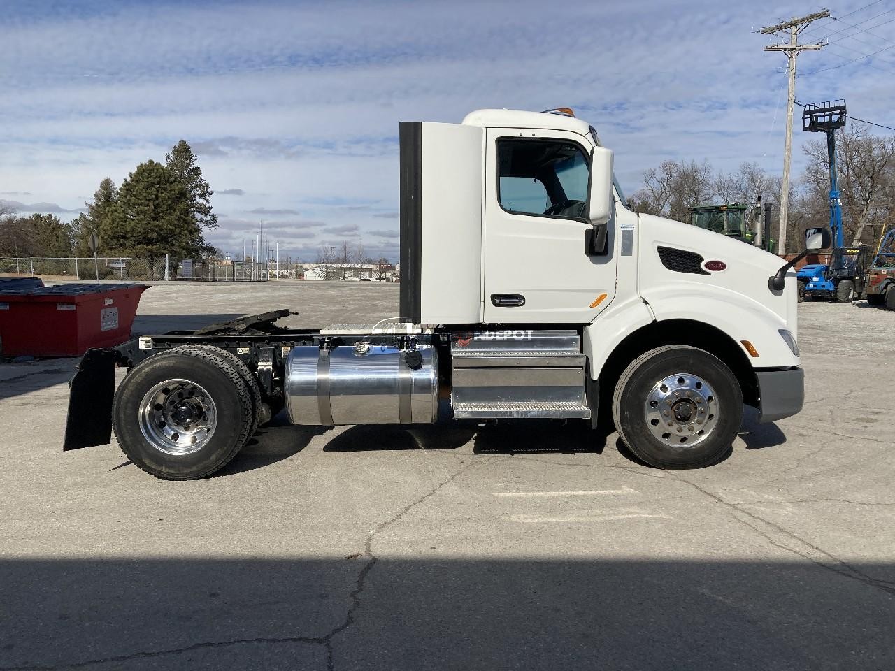 Truck Thumbnail 2
