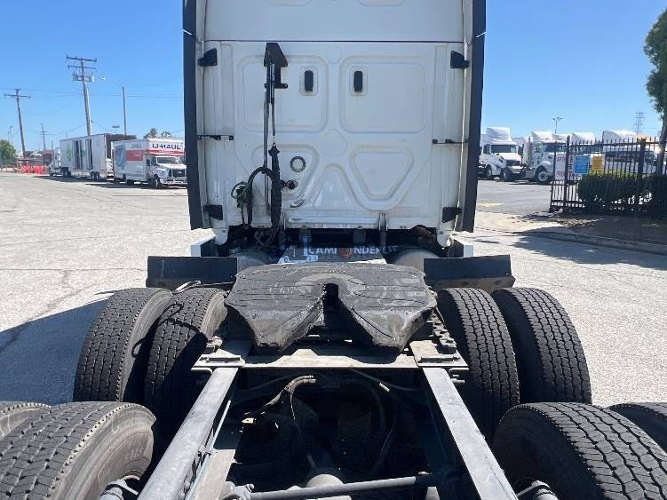Truck Thumbnail 6