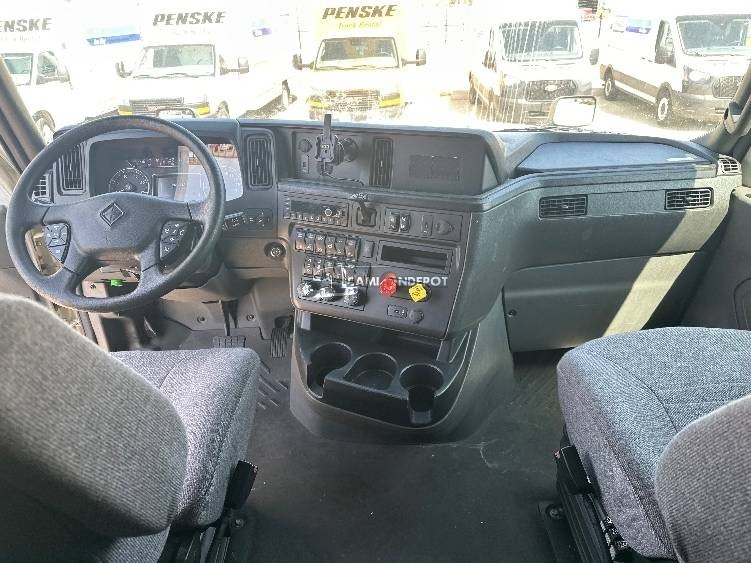 Truck Thumbnail 7