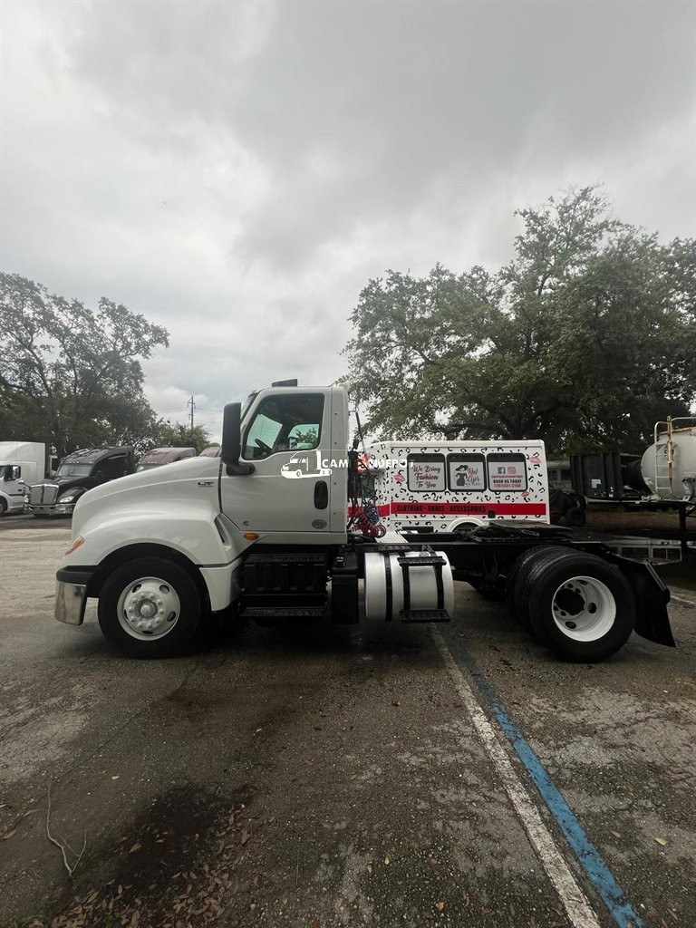 Truck Thumbnail 3