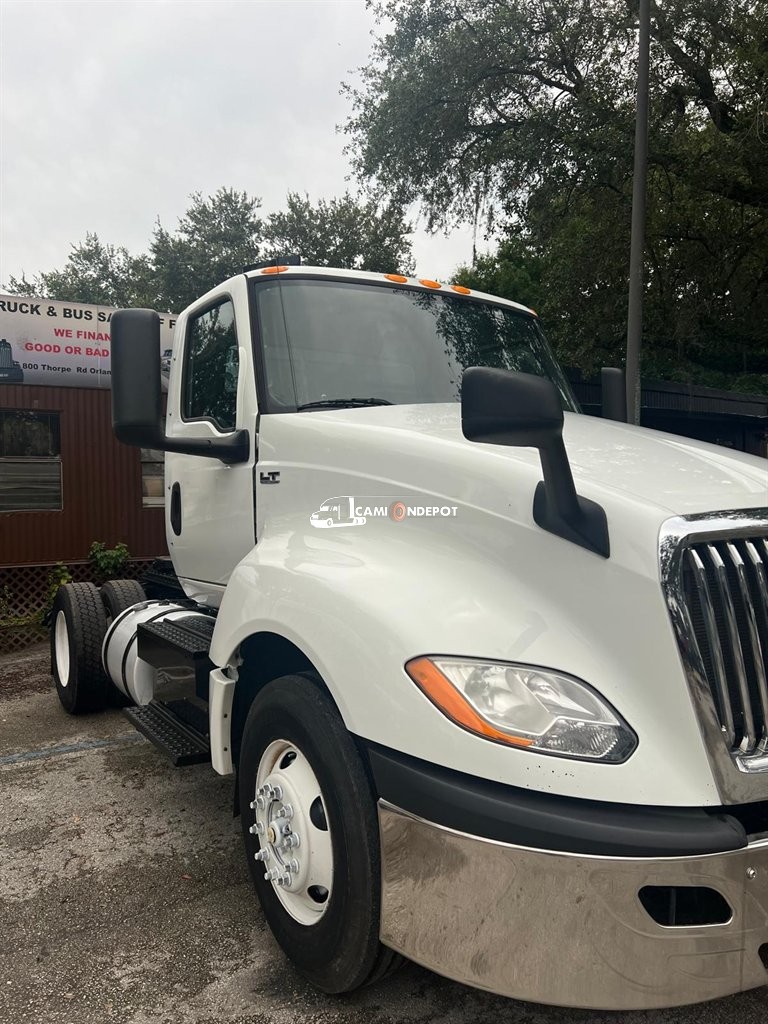 Truck Thumbnail 2