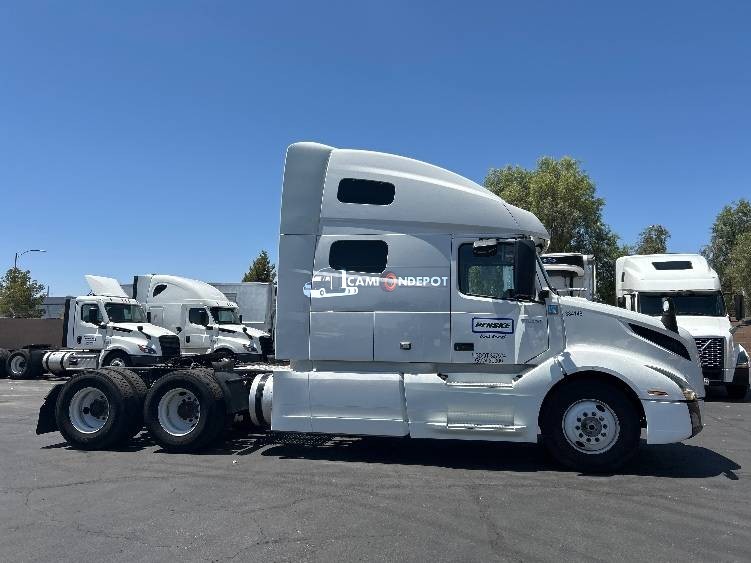 Truck Thumbnail 7