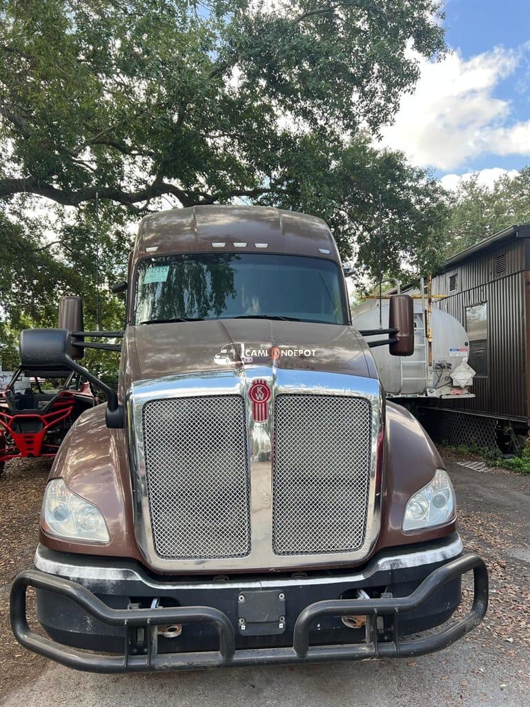 Truck Thumbnail 2