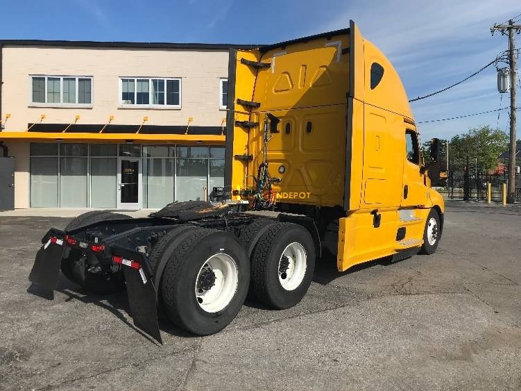 Truck Thumbnail 6
