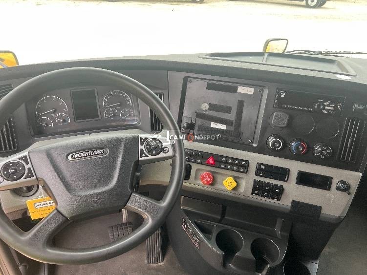 Truck Thumbnail 9
