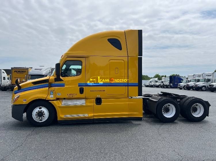 Truck Thumbnail 4