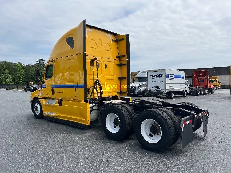 Truck Thumbnail 5