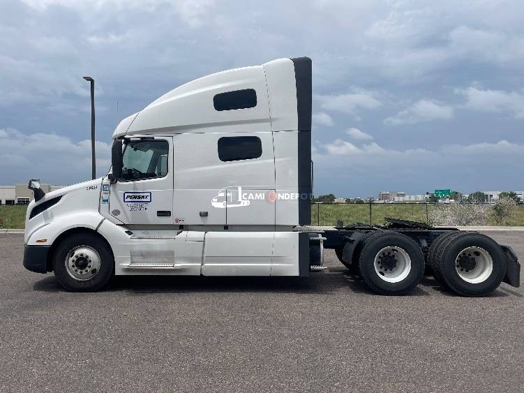 Truck Thumbnail 4
