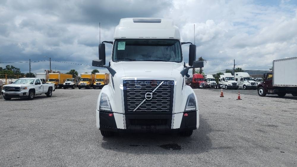 Truck Thumbnail 2
