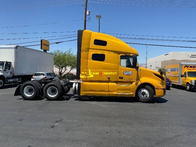 Truck Thumbnail 8