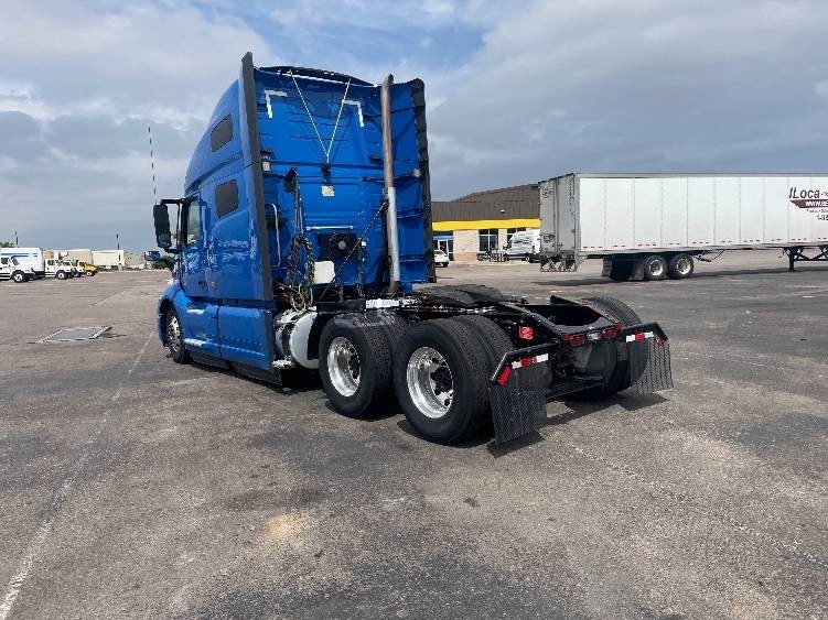 Truck Thumbnail 5