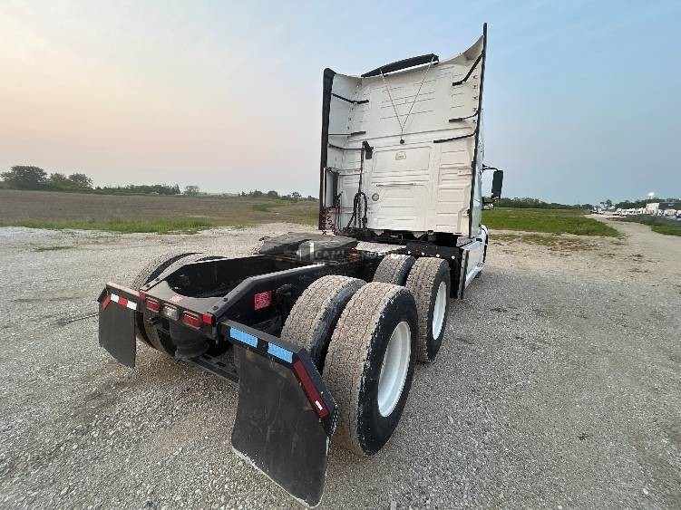 Truck Thumbnail 7