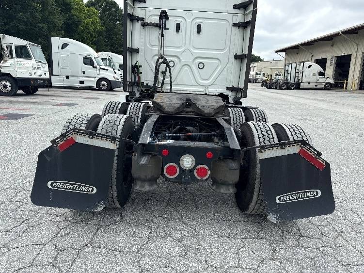 Truck Thumbnail 6
