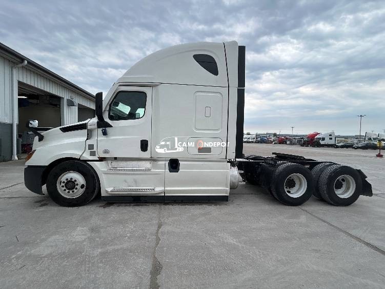 Truck Thumbnail 4