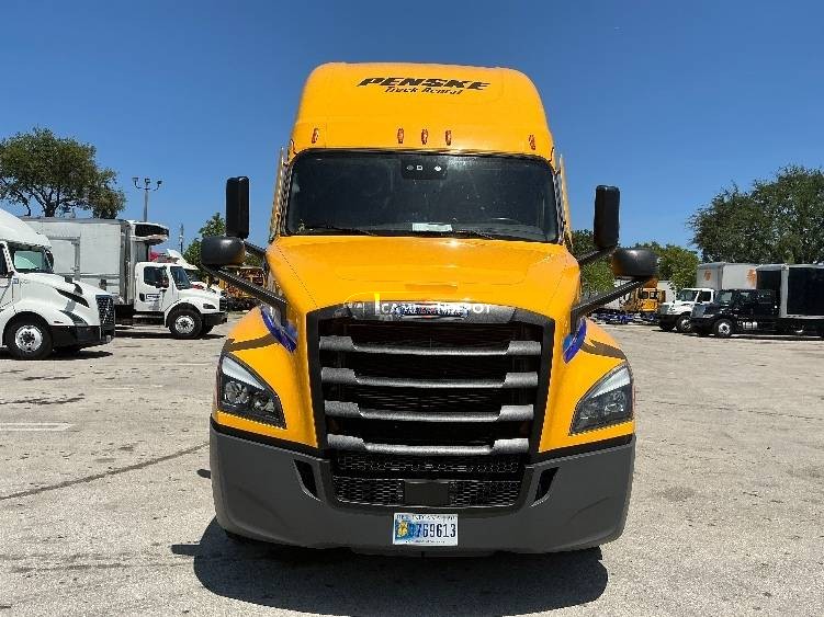 Truck Thumbnail 2