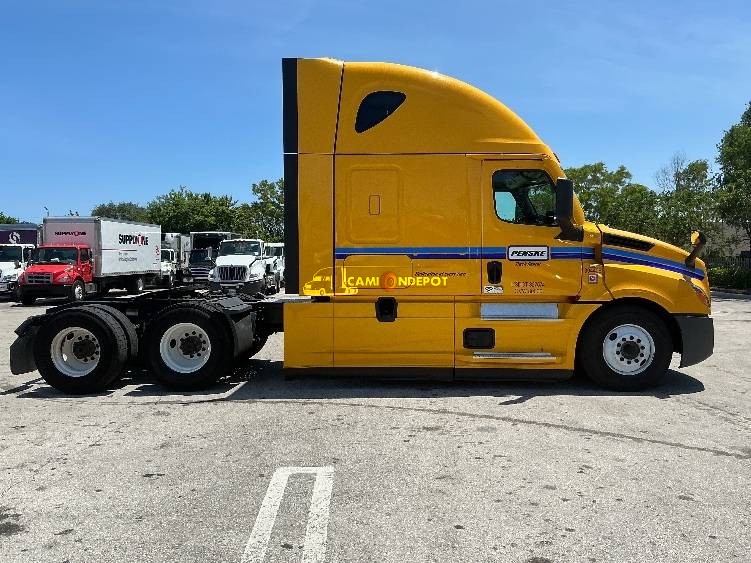 Truck Thumbnail 6