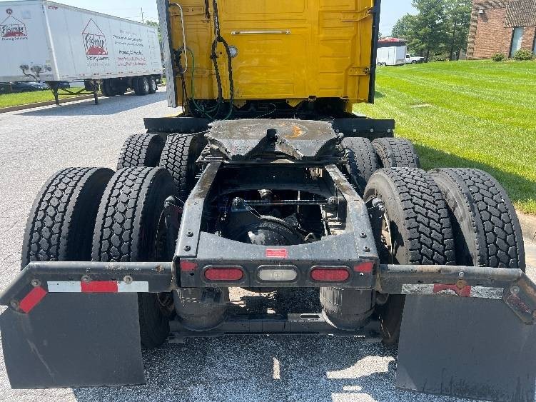 Truck Thumbnail 6