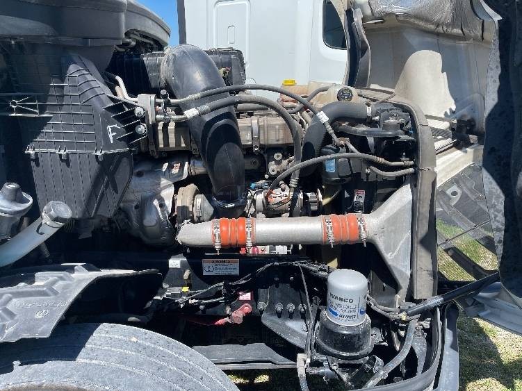 Truck Thumbnail 12