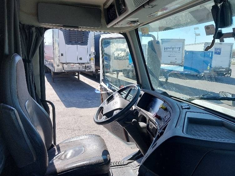 Truck Thumbnail 10