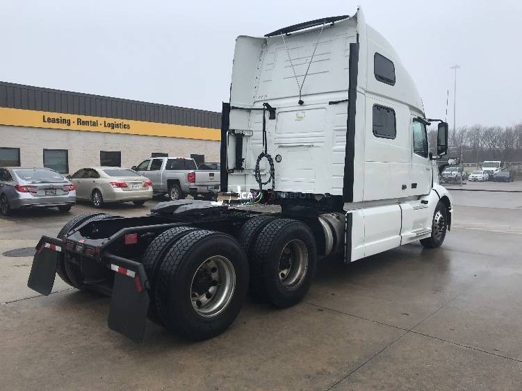 Truck Thumbnail 6