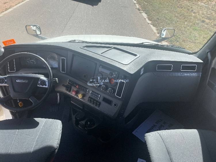 Truck Thumbnail 7