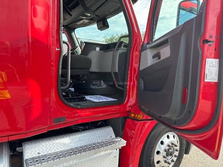 Truck Thumbnail 7