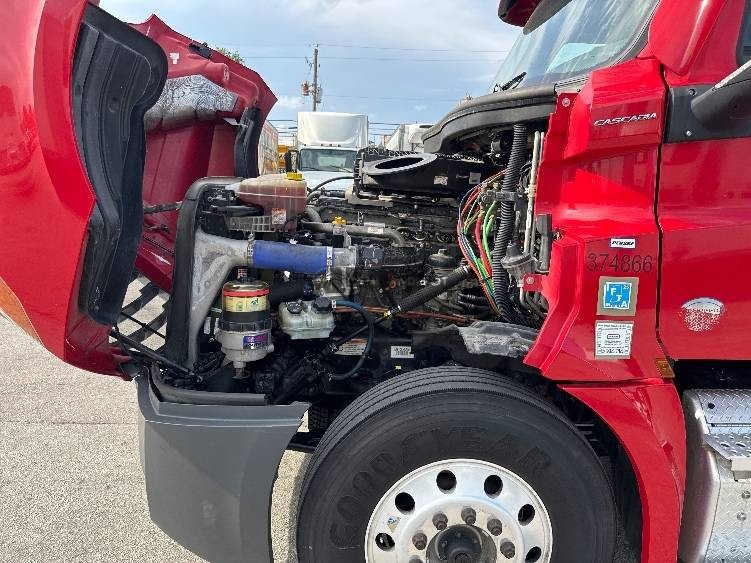 Truck Thumbnail 12
