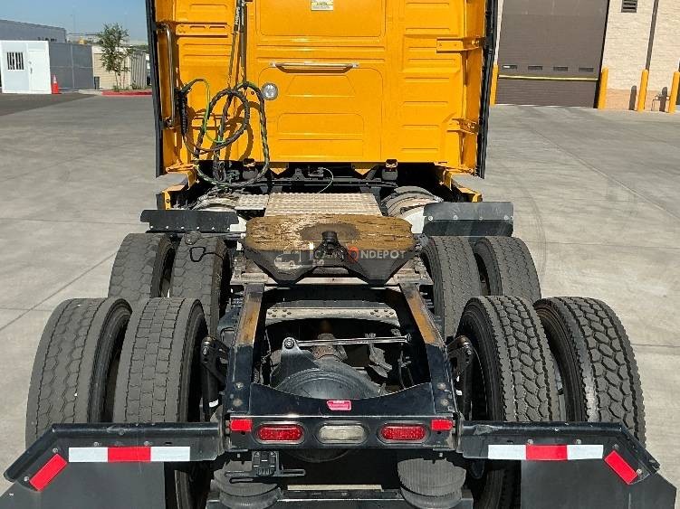 Truck Thumbnail 5