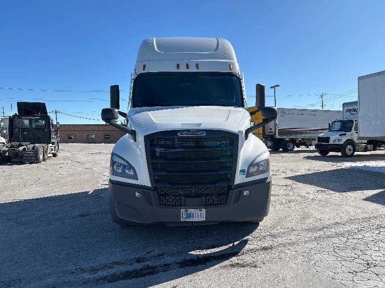 Truck Thumbnail 2