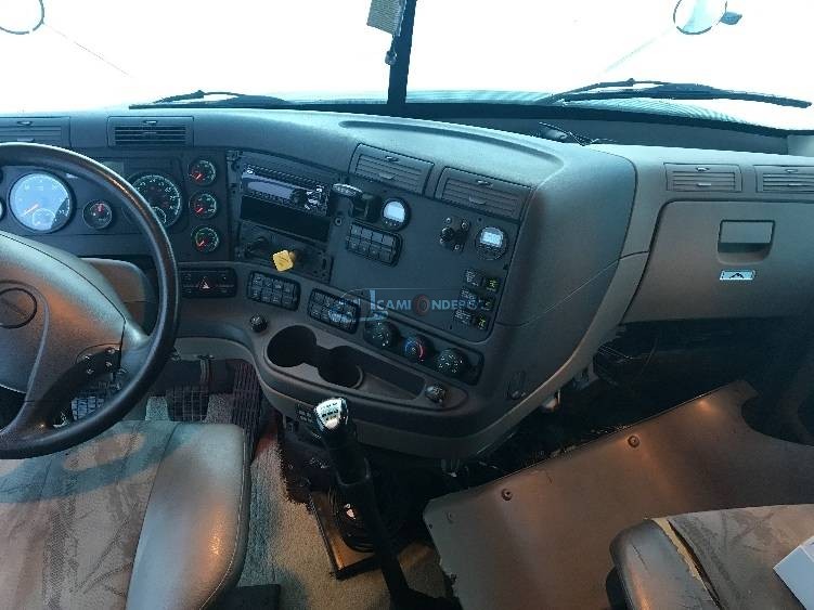Truck Thumbnail 10
