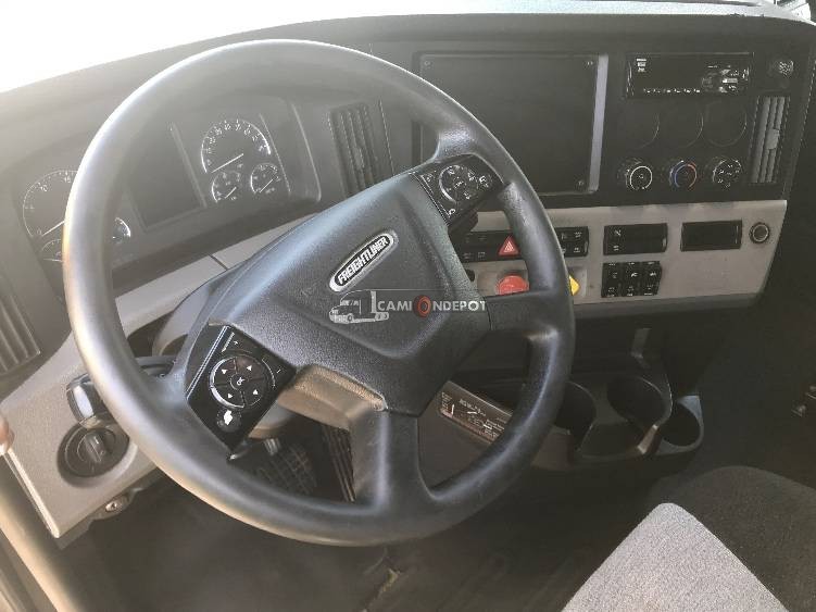 Truck Thumbnail 8