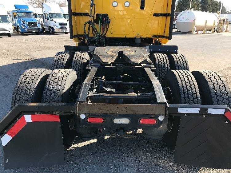 Truck Thumbnail 6