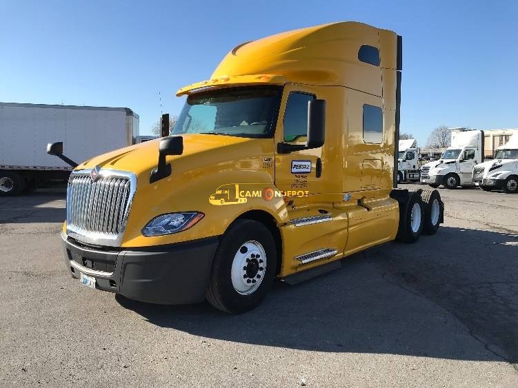 Truck Thumbnail 3