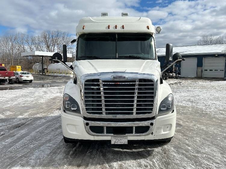 Truck Thumbnail 2