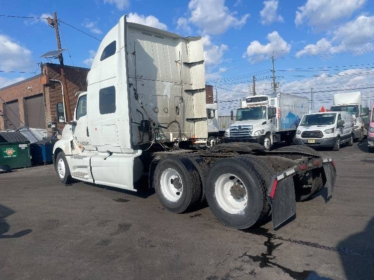 Truck Thumbnail 5