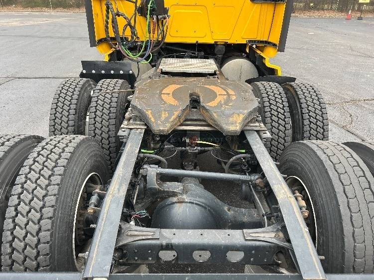 Truck Thumbnail 6