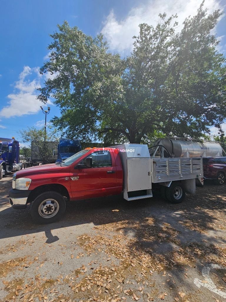 Truck Thumbnail 3