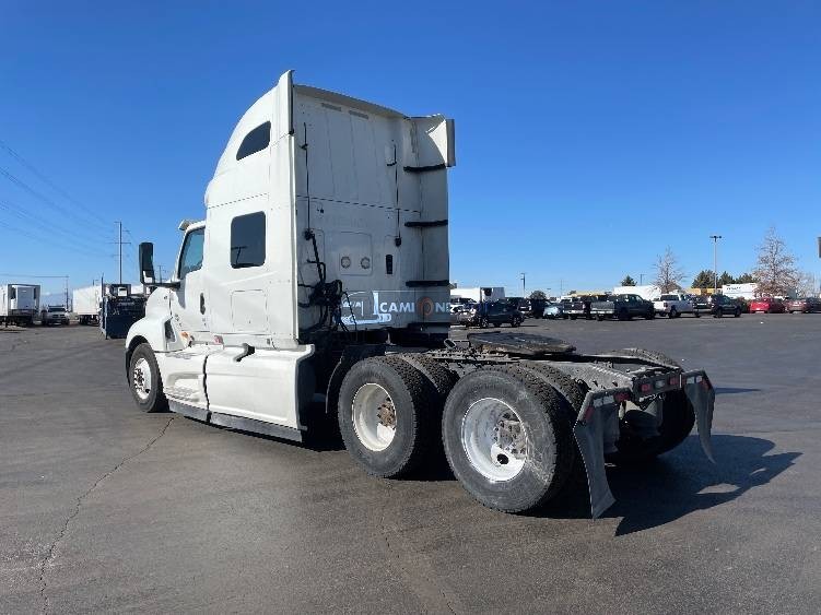 Truck Thumbnail 5